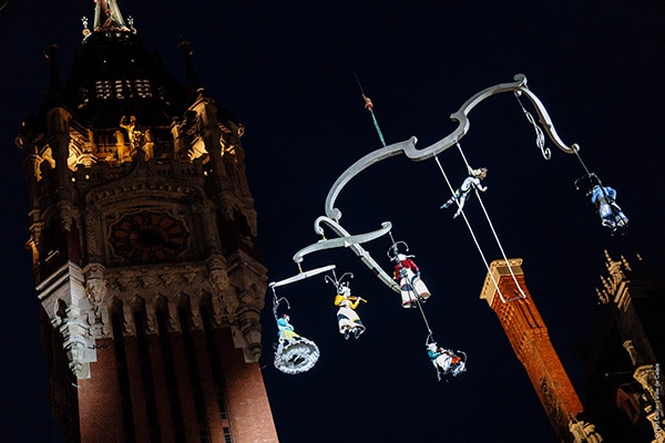 lacher de violons – Cie Transe Express